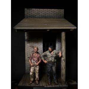 ROMEO MODELS: 54 mm.; Accidental Sheriff and his assistant Vignette (2 figures + base & building facade)